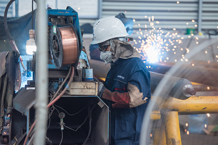 来宾网架焊接车间